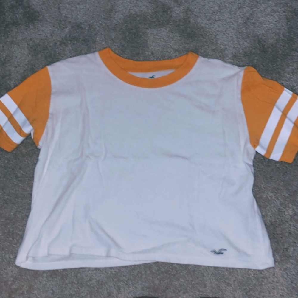 hollister crop top